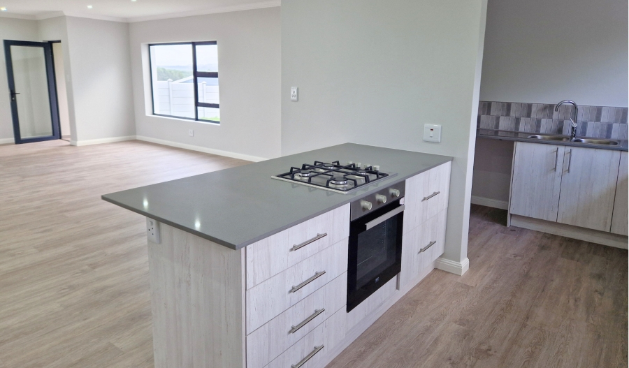 3 Bedroom Property for Sale in Paradise Beach Eastern Cape